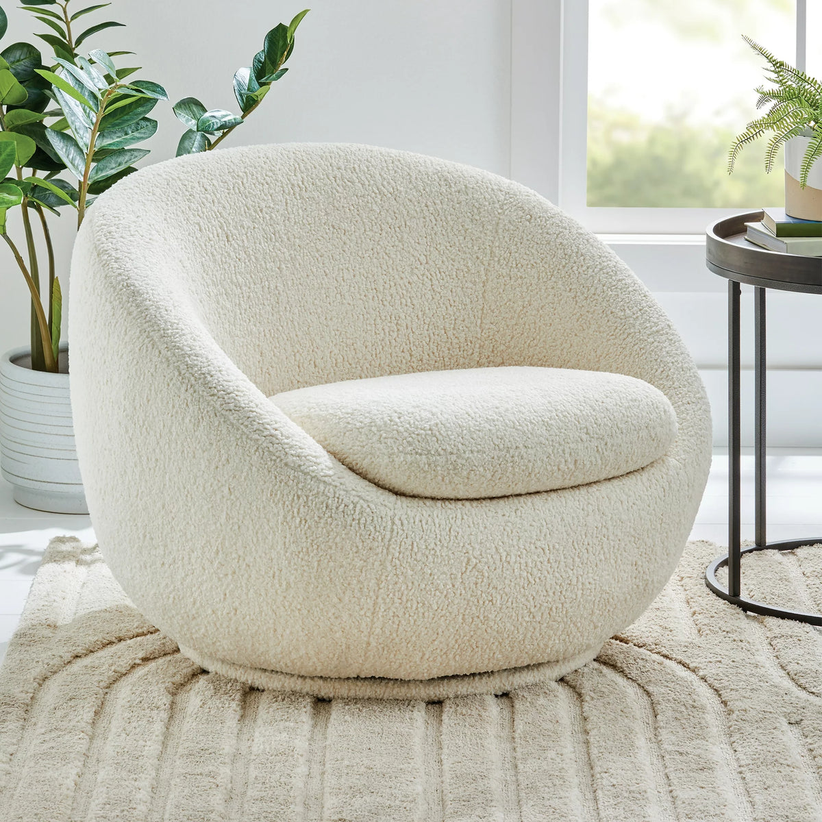 Mira Swivel Chair, Cream - Modern Comfort for Any Room