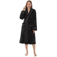 Load image into Gallery viewer, Cozy Comfort Women&#39;s Plush Fleece Robe Black S/M
