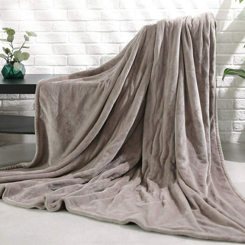 Electric Throw Blanket: 72" x 84"; Full Size; Fast Heating; 4 Heating Levels; Auto-off after 10 hours; Machine Washable