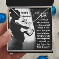 Load image into Gallery viewer, Pregnant Wife - Eternal Hope Necklace
