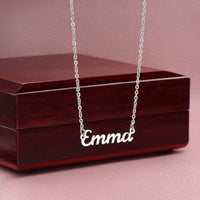 Load image into Gallery viewer, Personalized Name Necklace - A Unique and Timeless Expression of Love/Valentine&#39;s Day Gift
