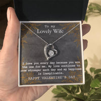 Load image into Gallery viewer, My loving wife Necklace - Forever Love
