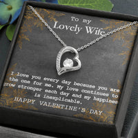 Load image into Gallery viewer, My loving wife Necklace - Forever Love
