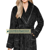 Load image into Gallery viewer, Cozy Comfort Women&#39;s Plush Fleece Robe Black S/M
