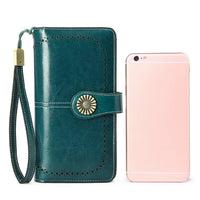 Load image into Gallery viewer, Blocking Leather Women&#39;s Wallet with Zipper Lock and Wristlet
