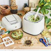 Load image into Gallery viewer, 1.5 Qt Ice Cream Maker with Touch Display
